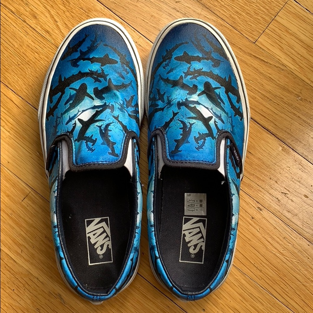 Vans Boys Slip-on’s size 4 Sharks